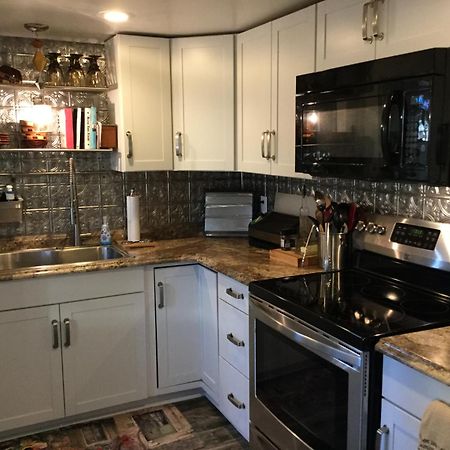 The Charleston Inn Hendersonville Nc Екстер'єр фото