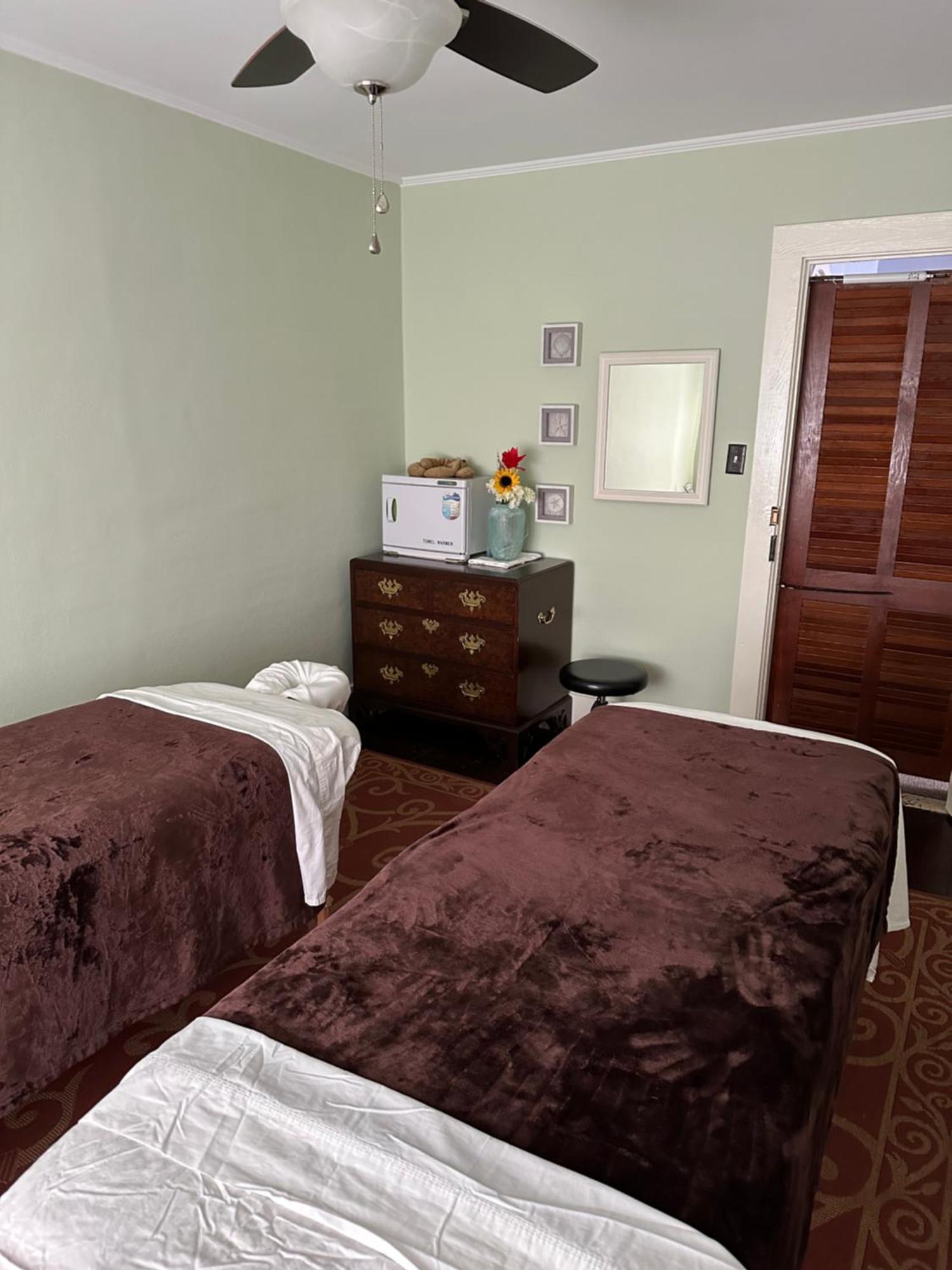 The Charleston Inn Hendersonville Nc Екстер'єр фото