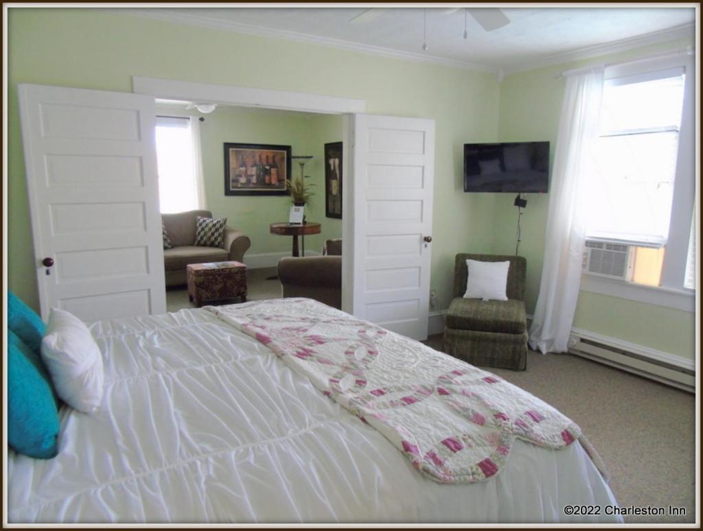 The Charleston Inn Hendersonville Nc Екстер'єр фото
