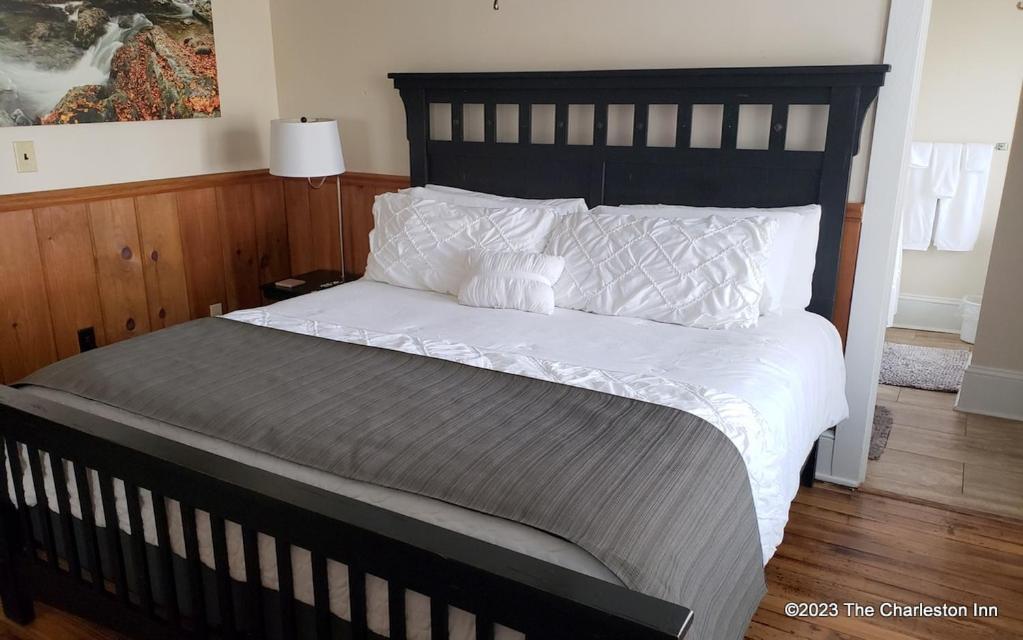 The Charleston Inn Hendersonville Nc Екстер'єр фото