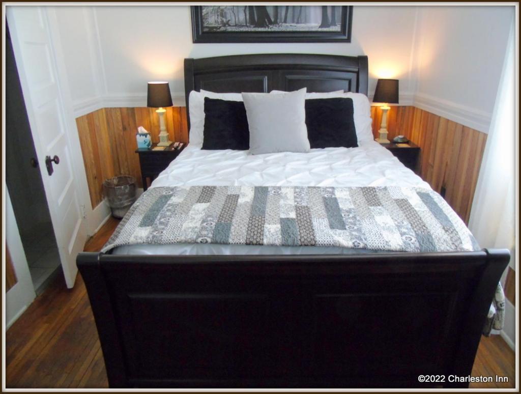 The Charleston Inn Hendersonville Nc Екстер'єр фото