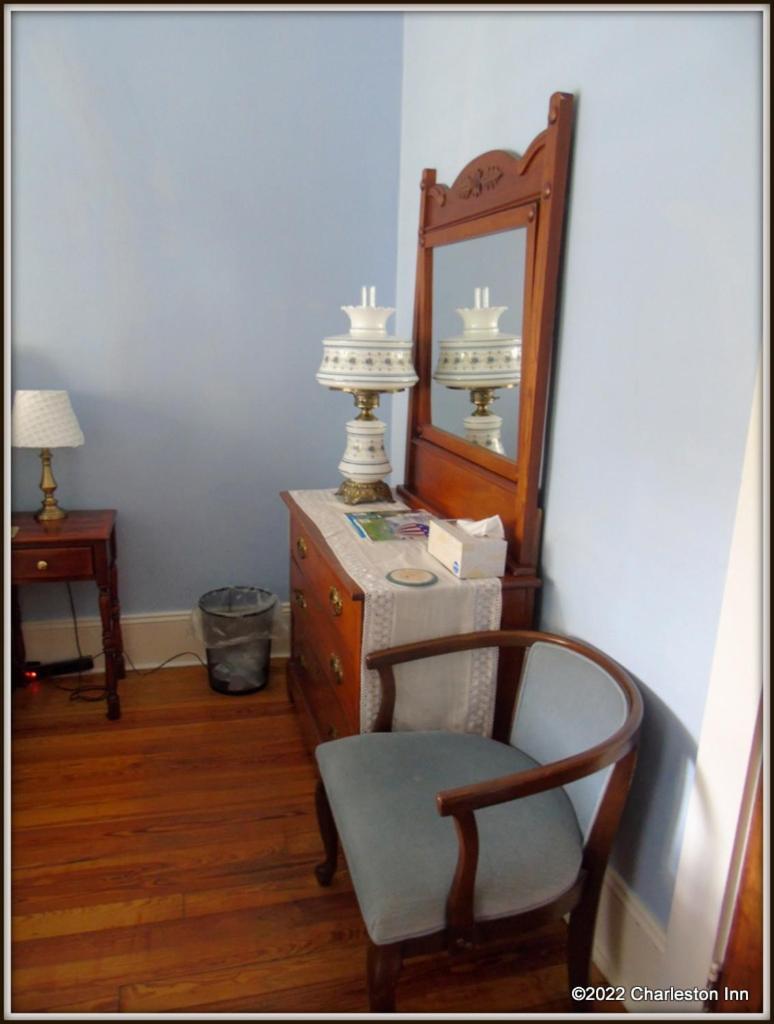 The Charleston Inn Hendersonville Nc Екстер'єр фото