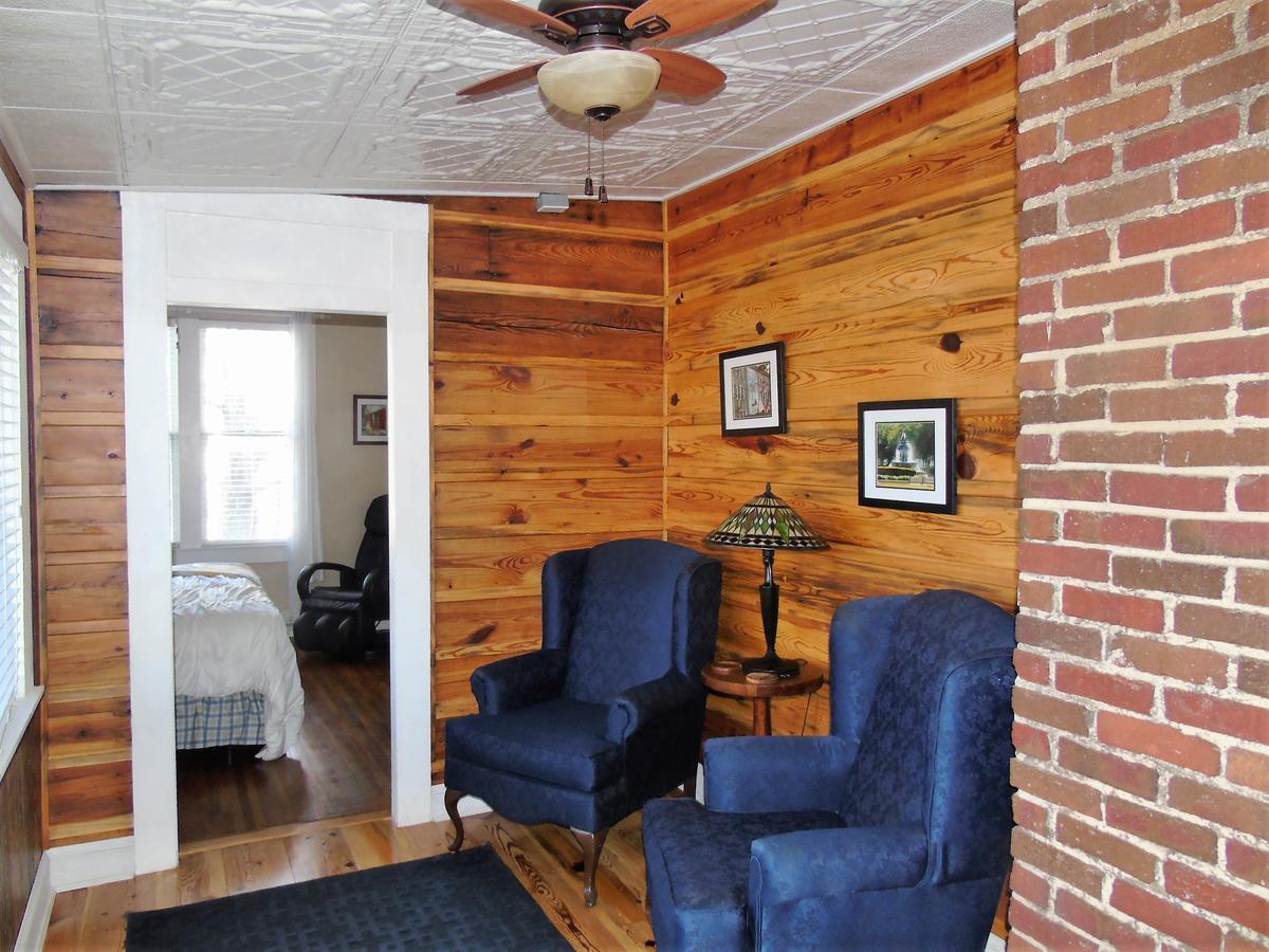 The Charleston Inn Hendersonville Nc Екстер'єр фото