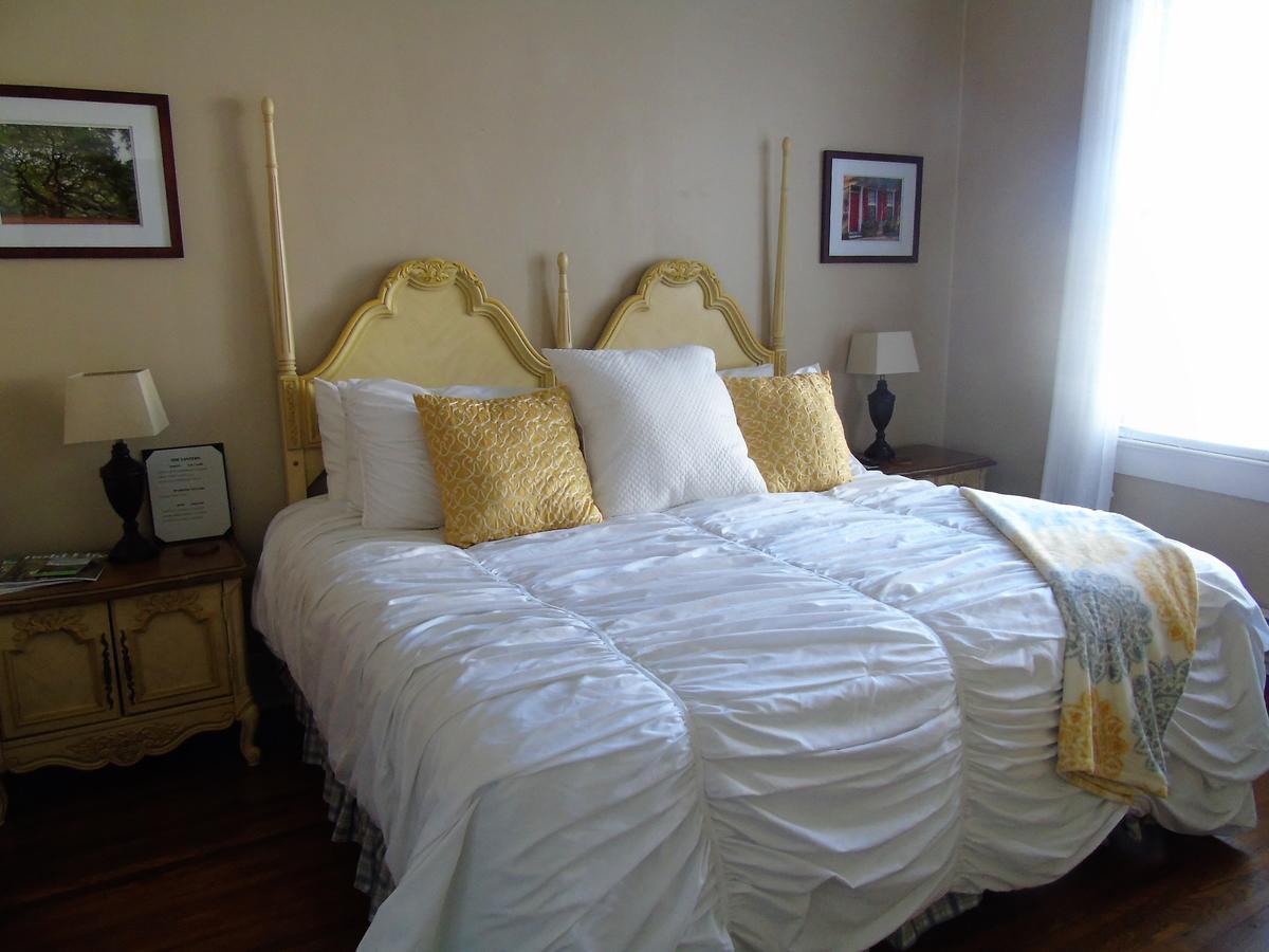 The Charleston Inn Hendersonville Nc Екстер'єр фото